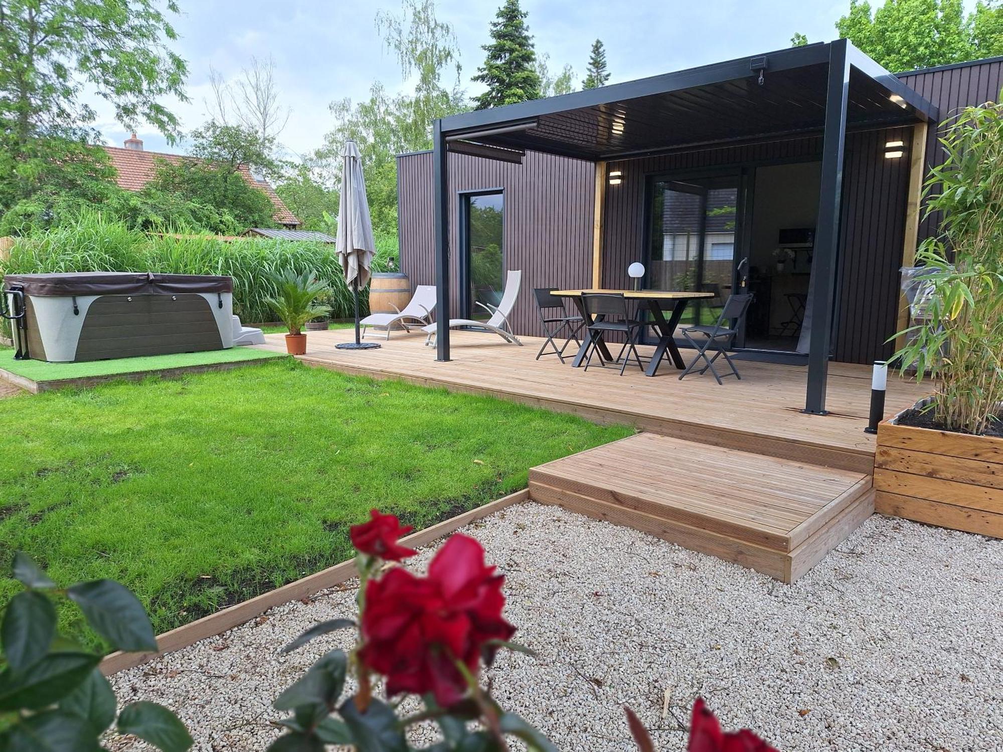 L'escapade Montaise Prive Holiday home